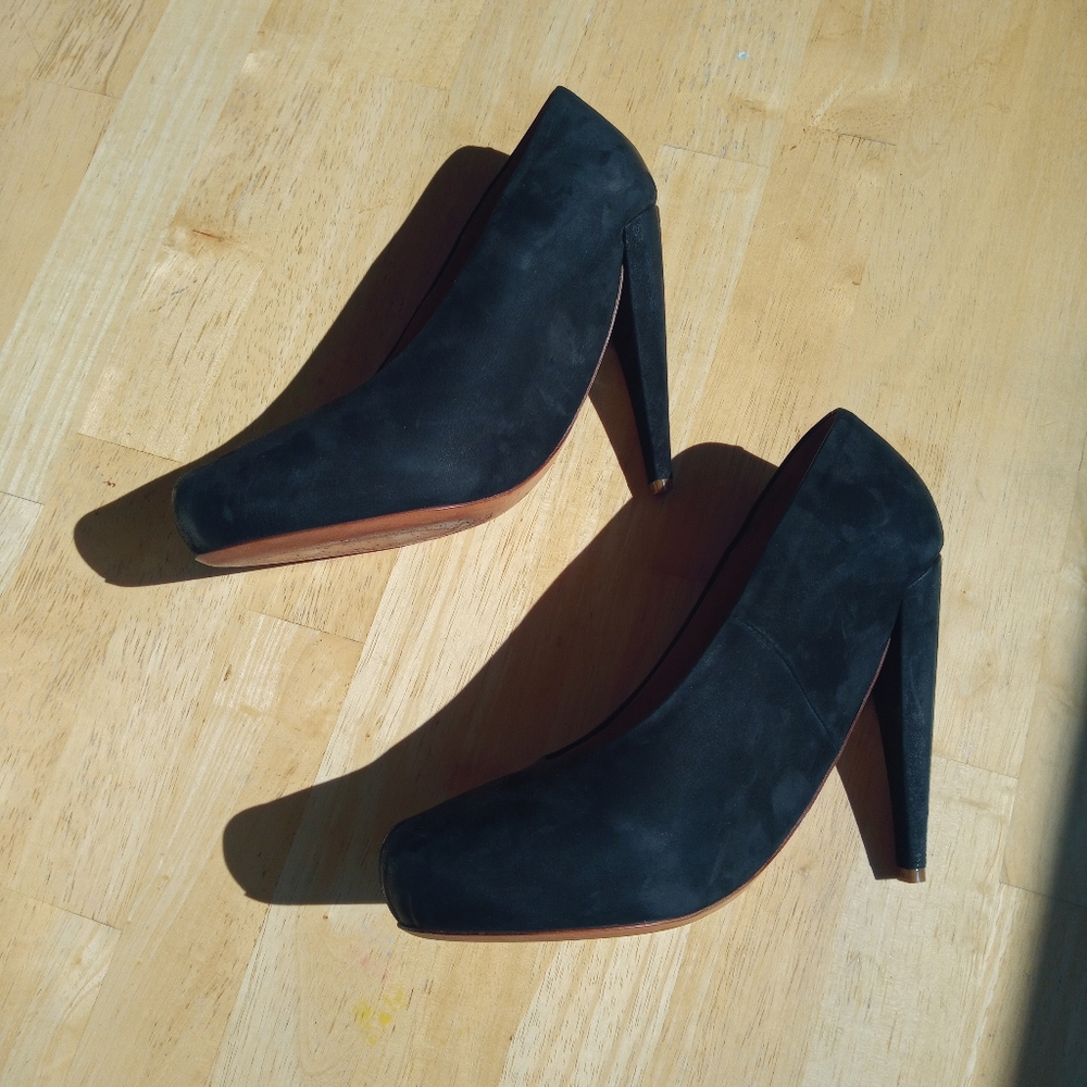 Rare Margiela Belly Heels, 38.5, Black Suede